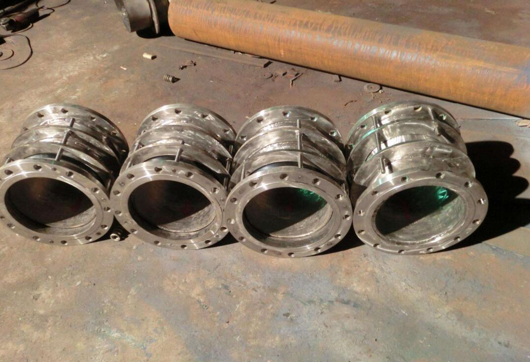 ���C��s���^